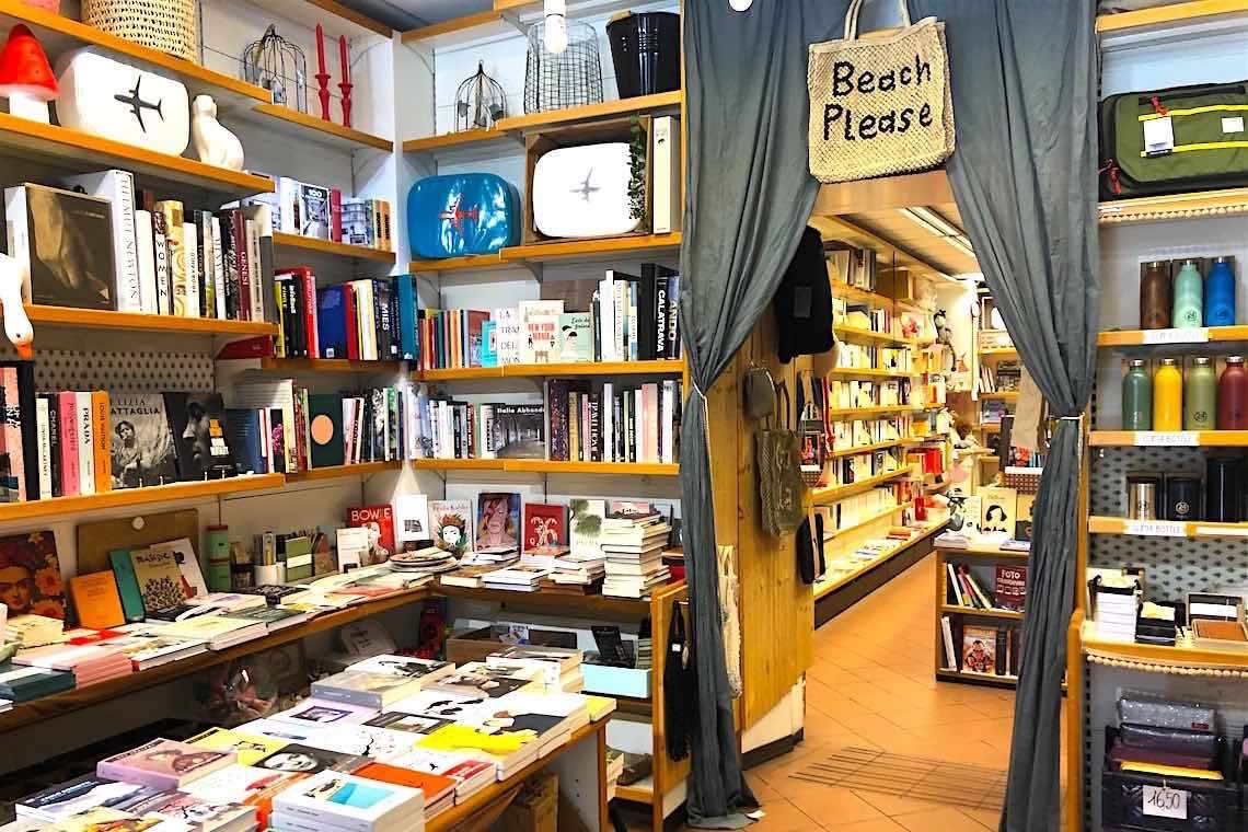 Libreria Modernissima, per leggerci dentro