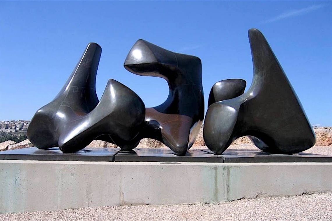 Henry Moore, tra disegno e scultura