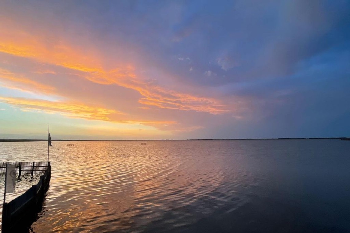 Lago di Lesina, storia e colori