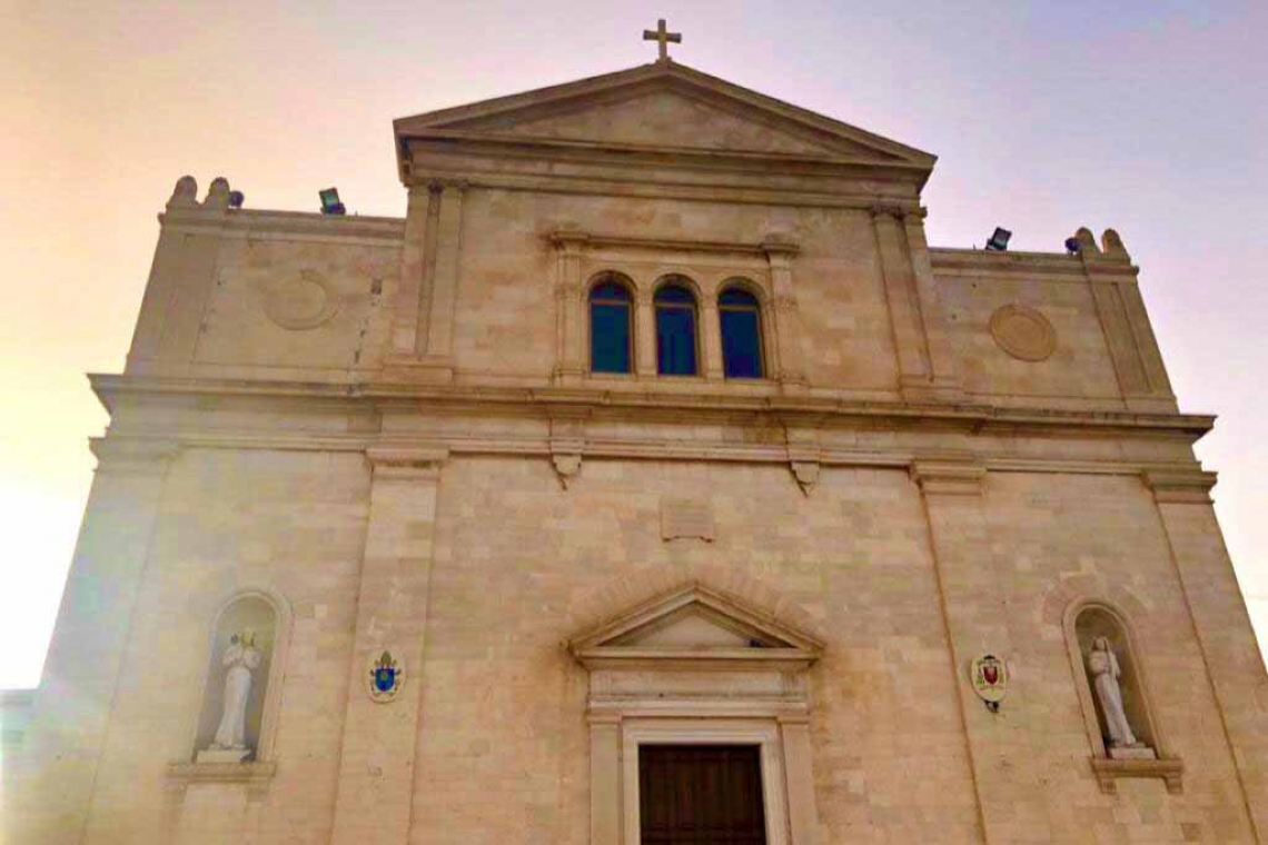 La basilica di Molfetta, voci dal mare