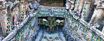 I pazienti incastri del Calvario di Manduria