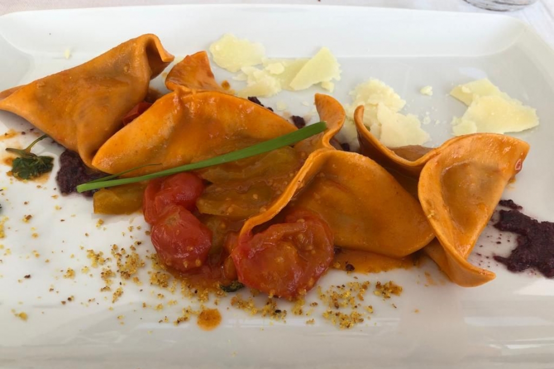 Pasta fresca ripiena, poesia