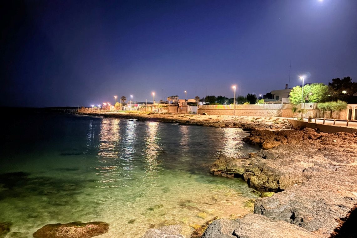 Il mare, la luna, le stelle