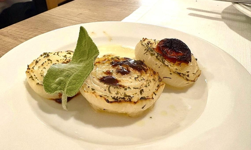 Cipolla bianca di Margherita, sale e sabbia